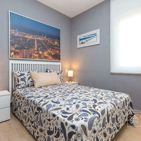 S12 - Beach Front Apartment --Free Wifi- Salou Ngoại thất bức ảnh