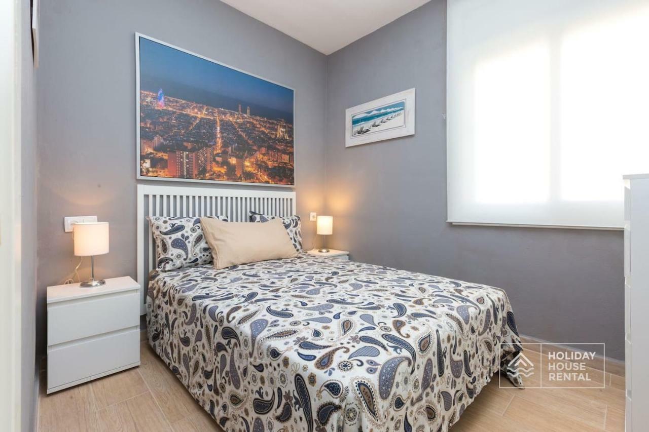 S12 - Beach Front Apartment --Free Wifi- Salou Ngoại thất bức ảnh